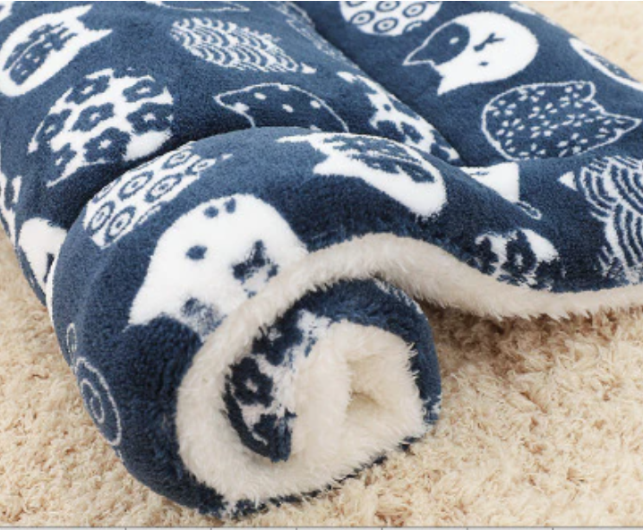 Soft Plush Flannel Fleece Pet Mat / Bed